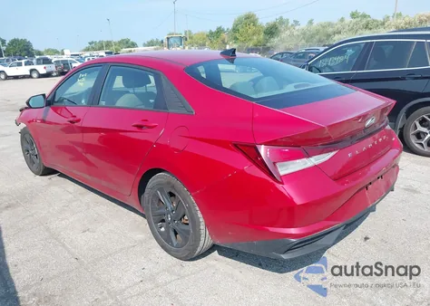 2021 Hyundai Elantra Sel z USA, uszkodzony, nr VIN KMHLM4AG5MU128166